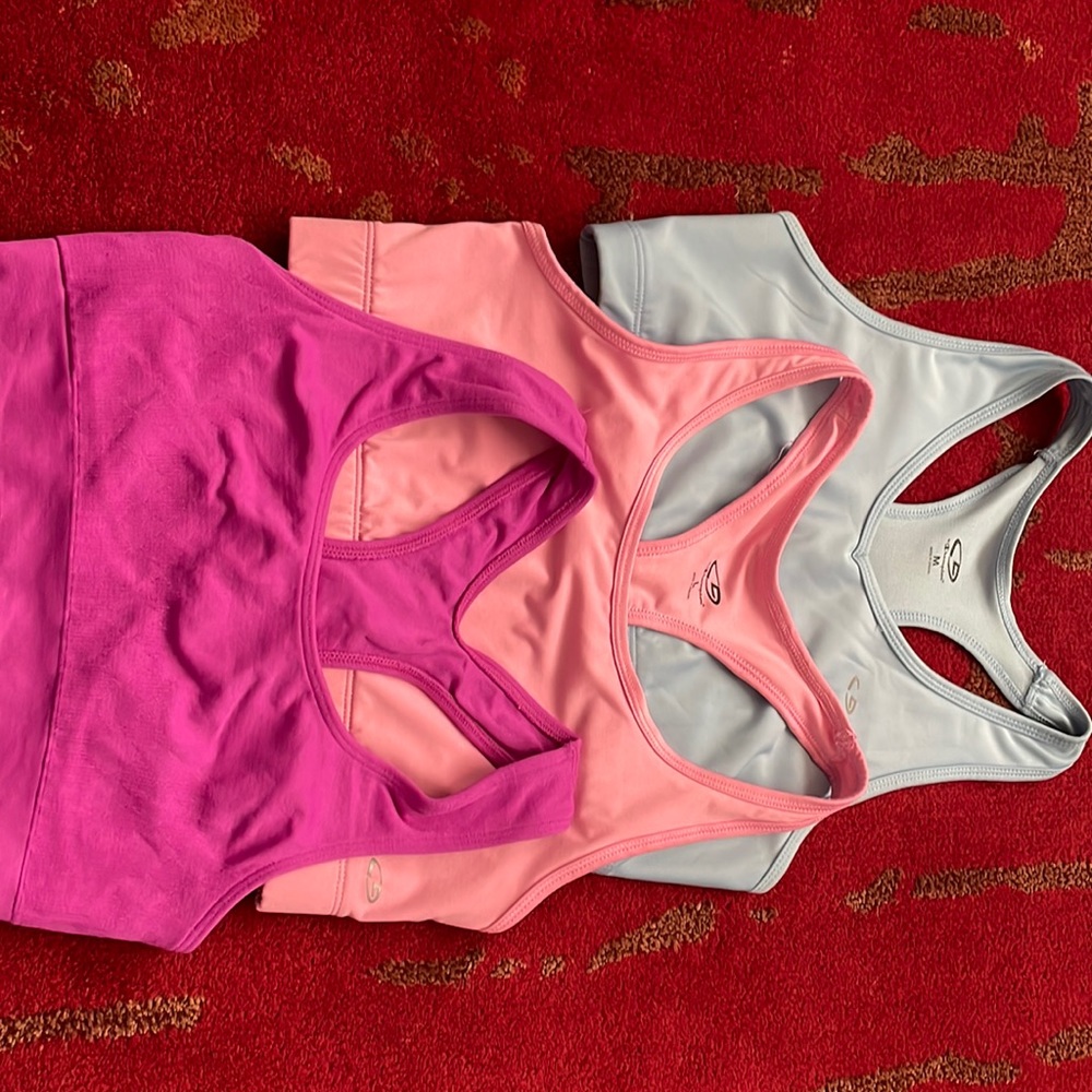 3 Women’s Racer-Back Sports Bras